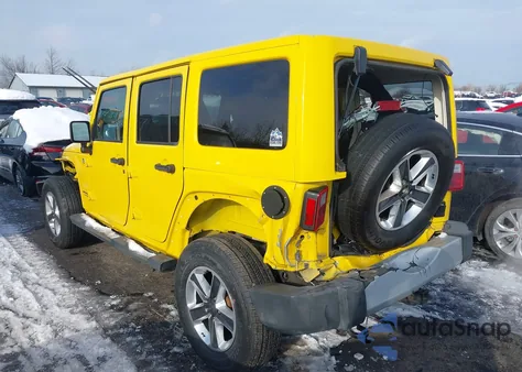 2011 Jeep Wrangler Unlimited Sahara z USA, uszkodzony, nr VIN 1J4HA5H16BL553709